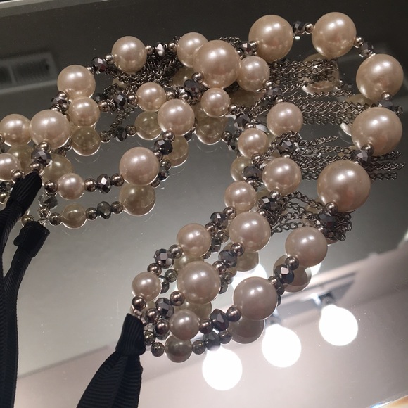 Pearl necklace. Worn once - Picture 6 of 6